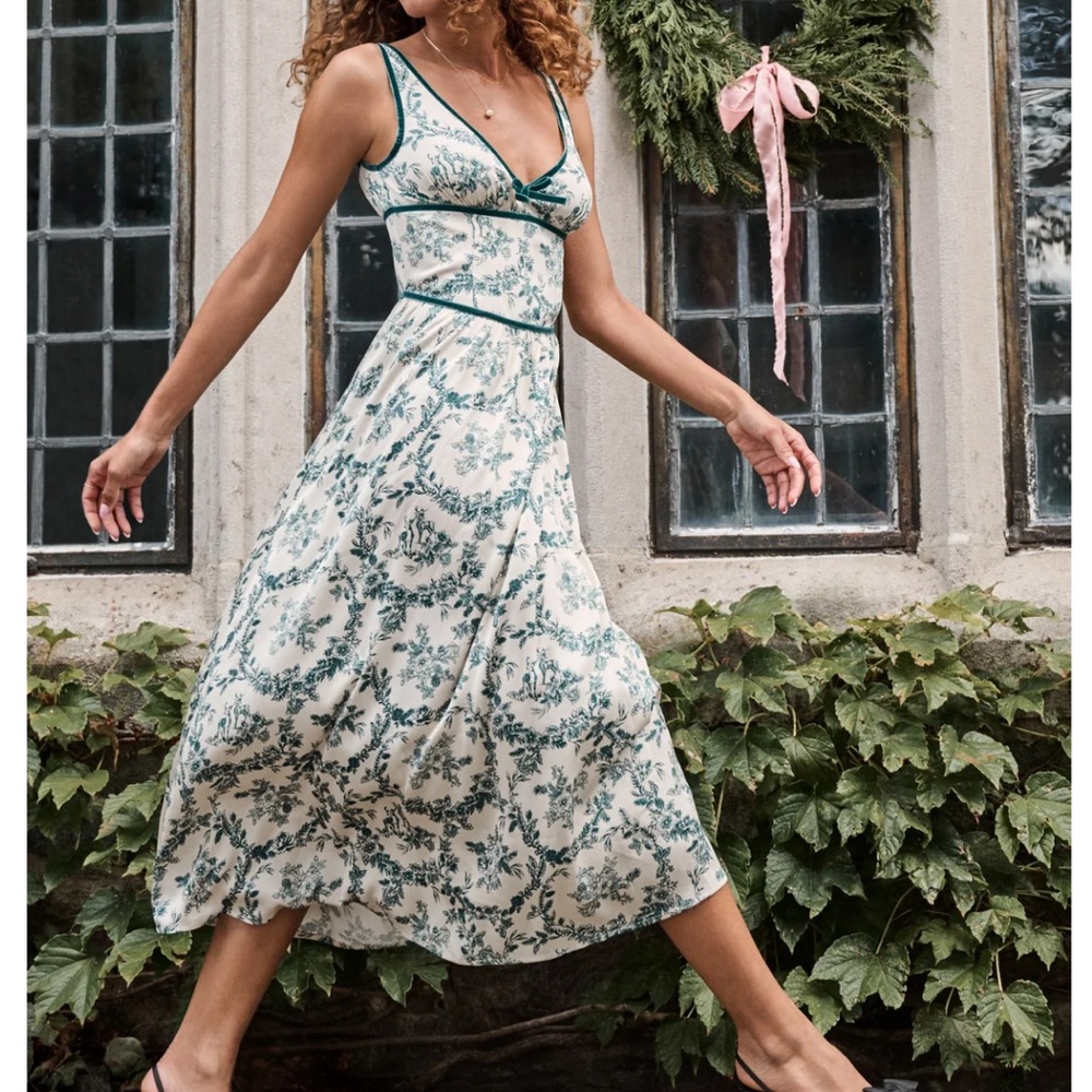 Altar’d State Rebeka Toile Midi Dress